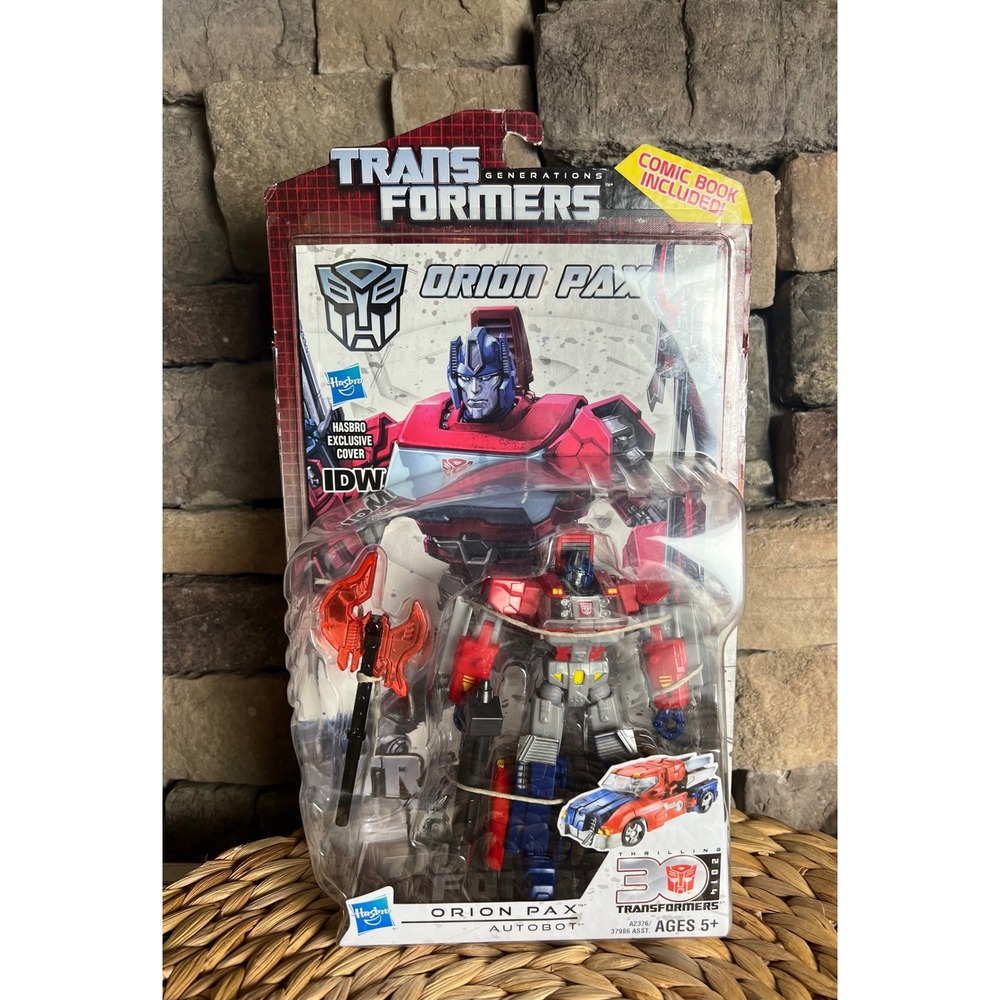 Transformers Generations Thrilling 30 Orion Pax IDW Deluxe Figure Hasbro A2376